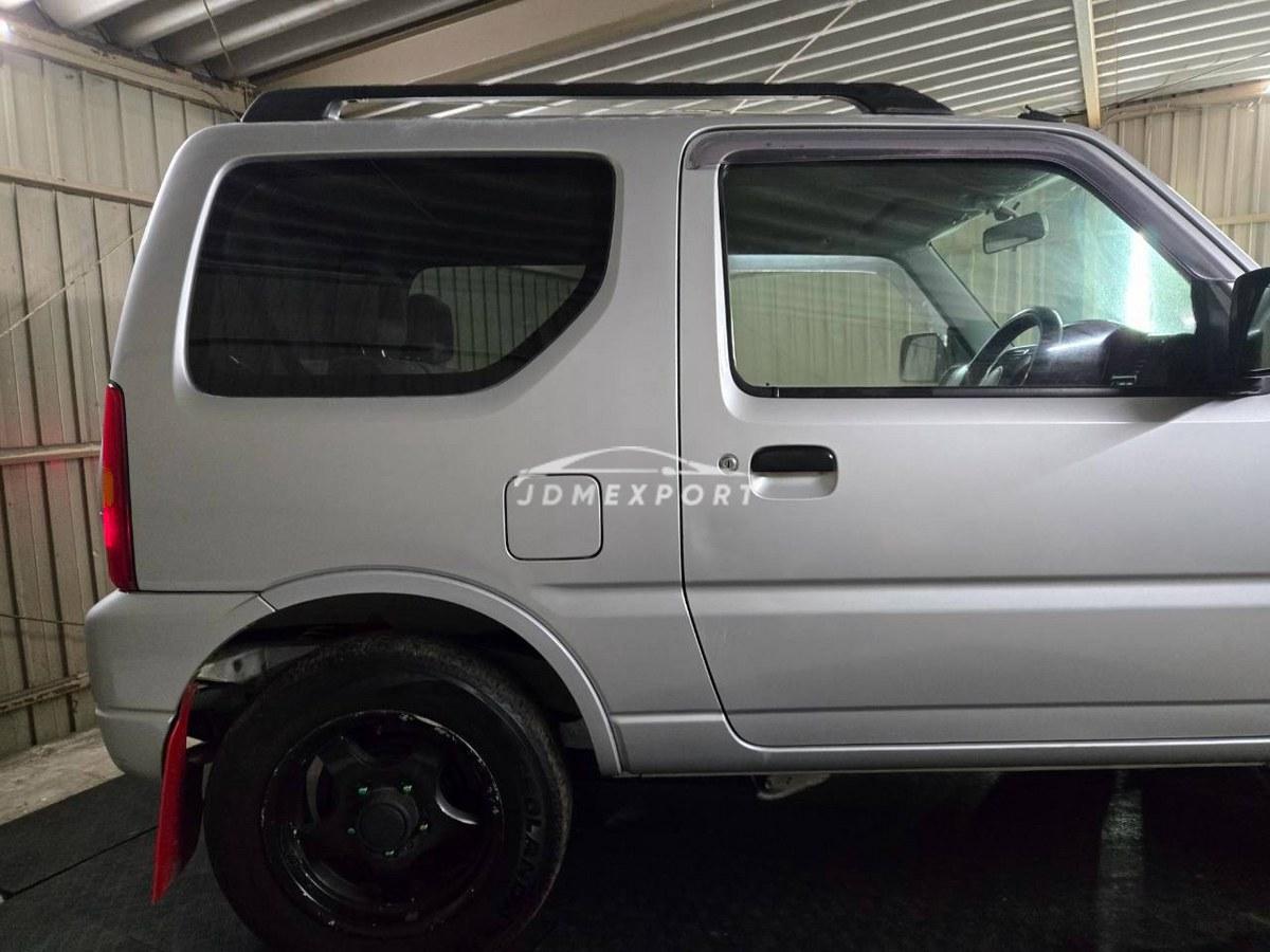 Suzuki Jimny 1999 thumbnail 13