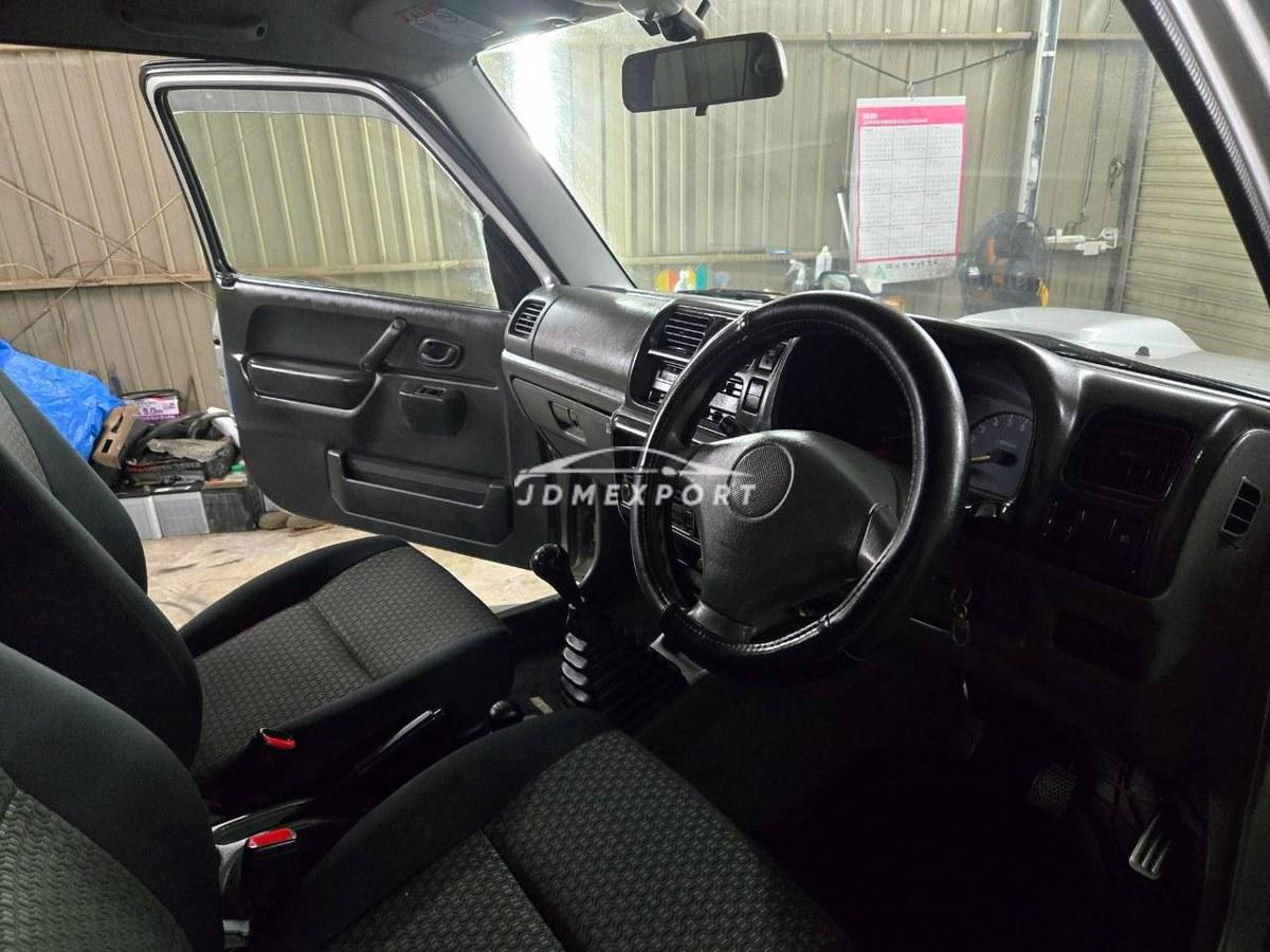 Suzuki Jimny 1999 thumbnail 20