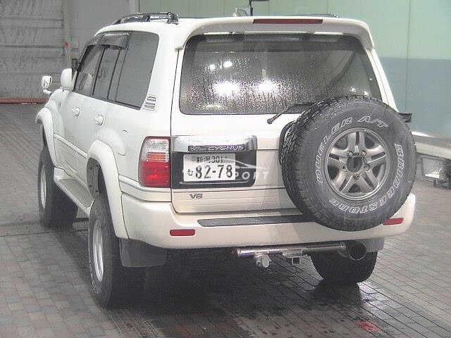Toyota Land Cruiser Wagon 2001 thumbnail 2