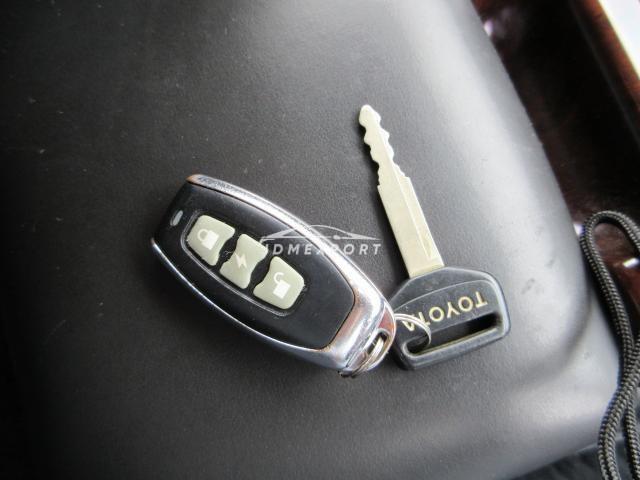 Toyota Land Cruiser Prado 1993 thumbnail 13