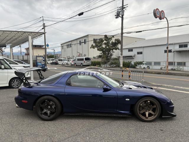 Mazda RX-7 2000 thumbnail 8