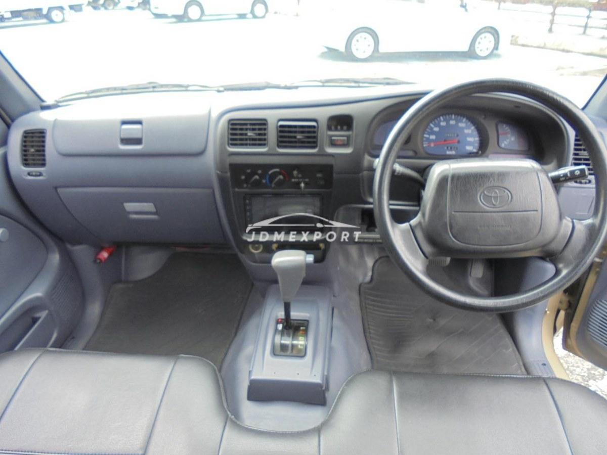 Toyota Hilux 1998 thumbnail 4