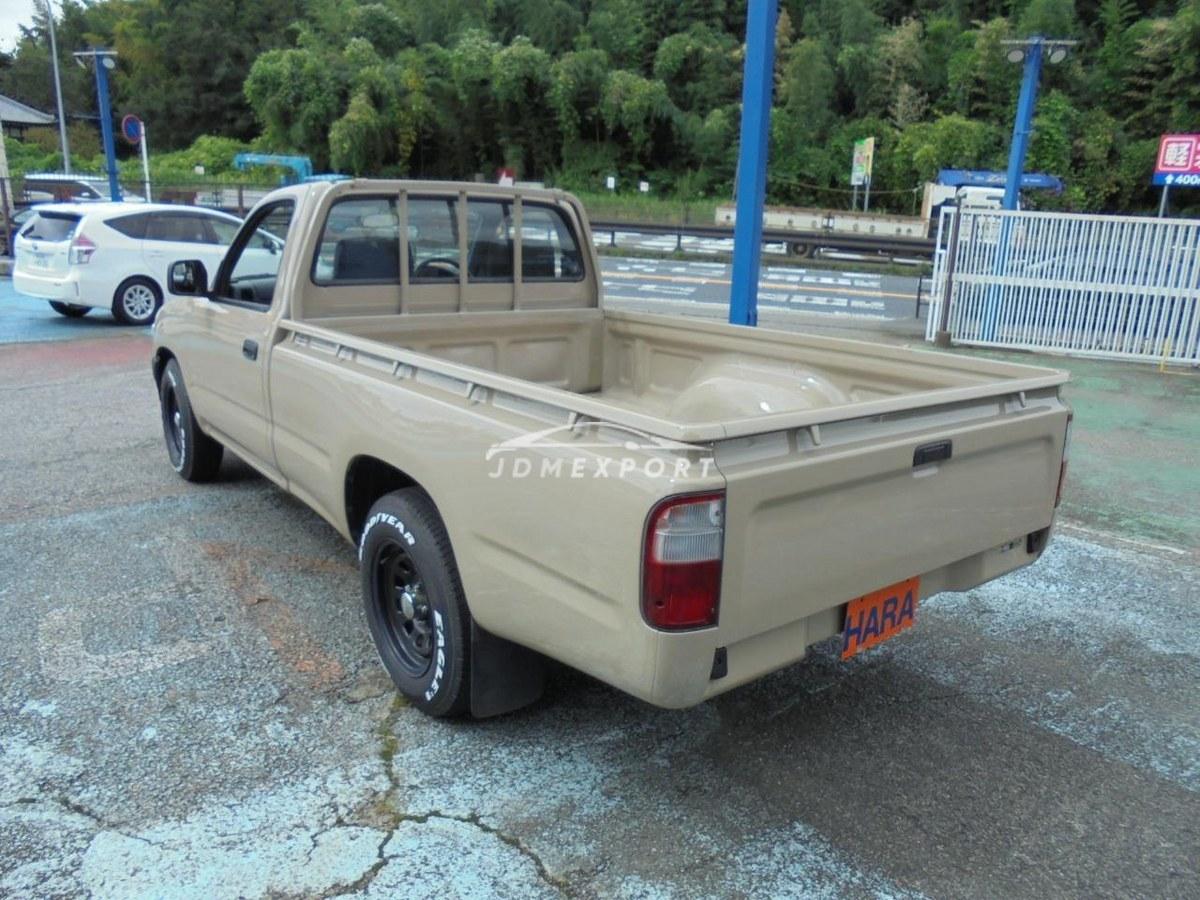 Toyota Hilux 1998 thumbnail 8