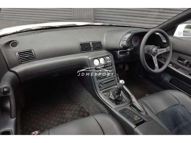Nissan Skyline GT-R 1994 thumbnail 7