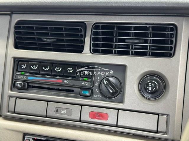 Nissan Rasheen 1995 thumbnail 23