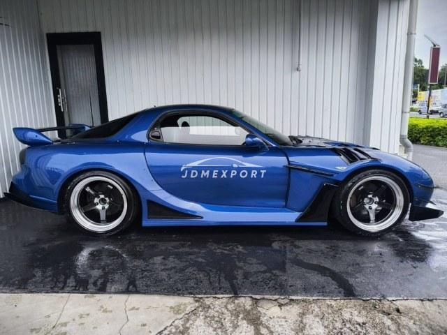 Mazda RX-7 2001 thumbnail 4