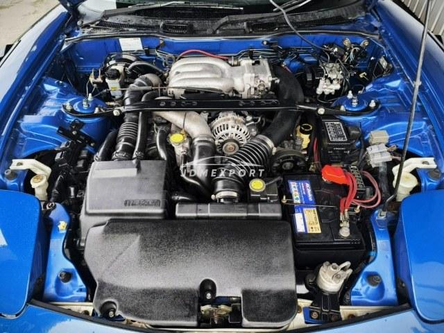 Mazda RX-7 2001 thumbnail 6