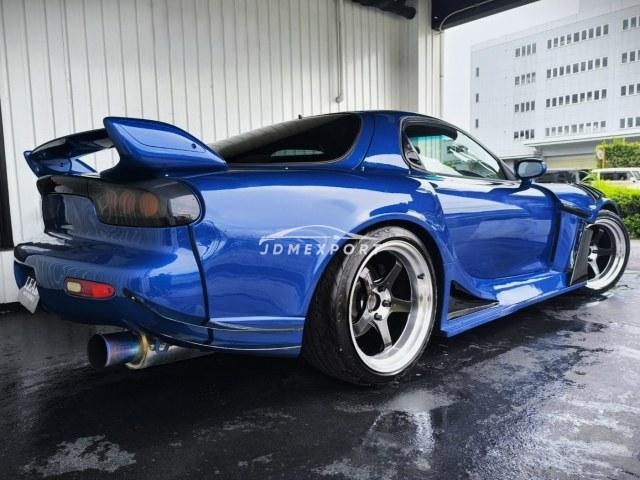 Mazda RX-7 2001 thumbnail 2