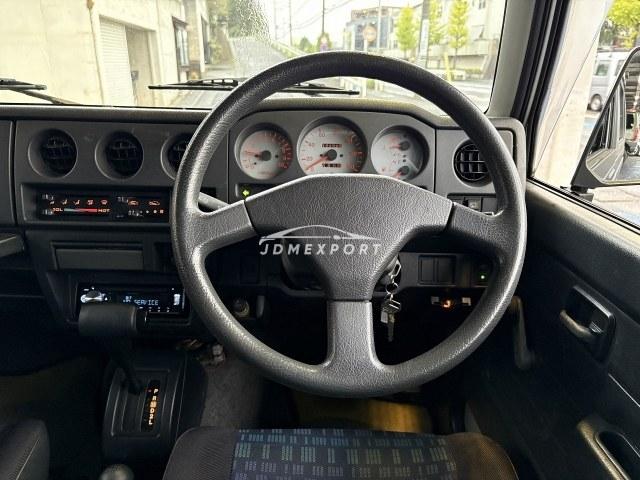 Suzuki Jimny 1997 thumbnail 12