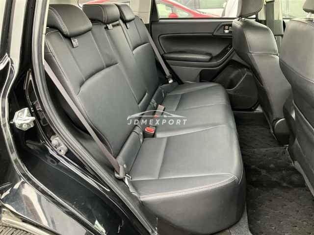 Subaru Forester thumbnail 9