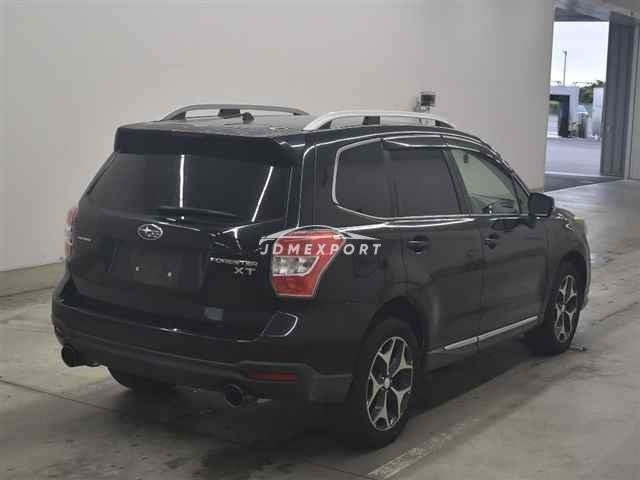 Subaru Forester thumbnail 6