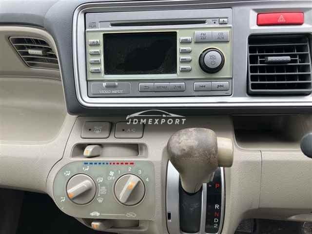 Honda Life thumbnail 7