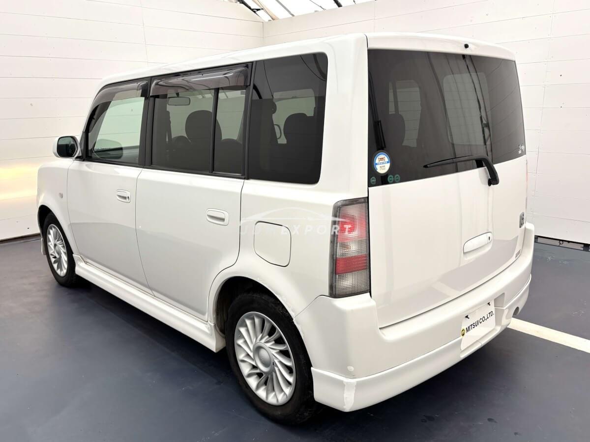 Toyota bB 2001 thumbnail 5