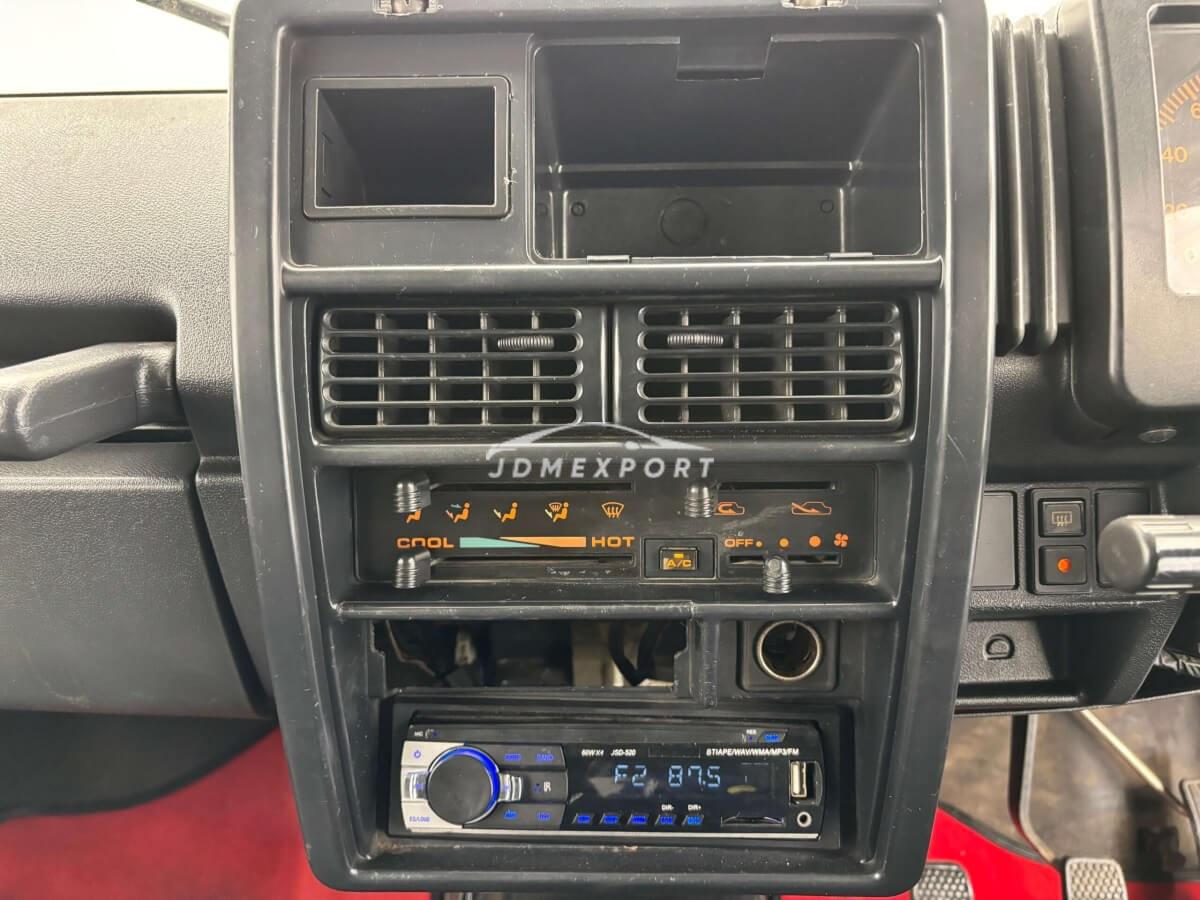 Suzuki Jimny 1990 thumbnail 12