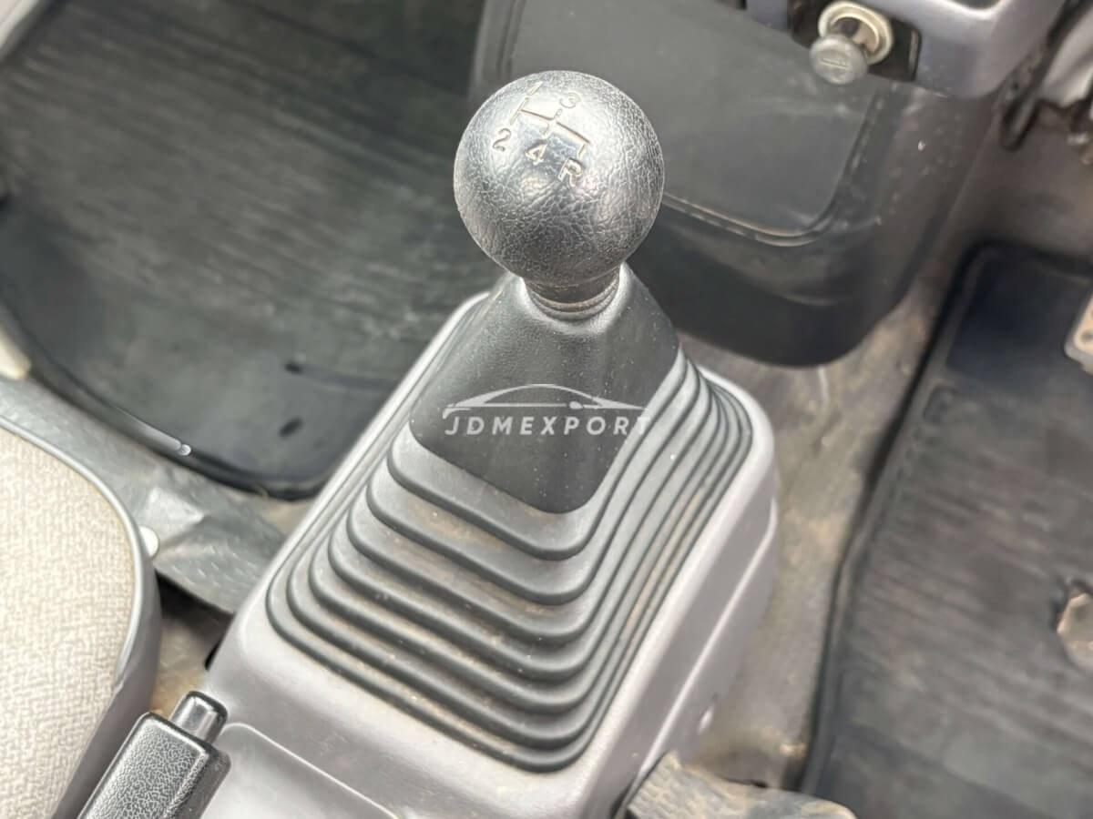 Mitsubishi Minicab Truck 1998 thumbnail 13