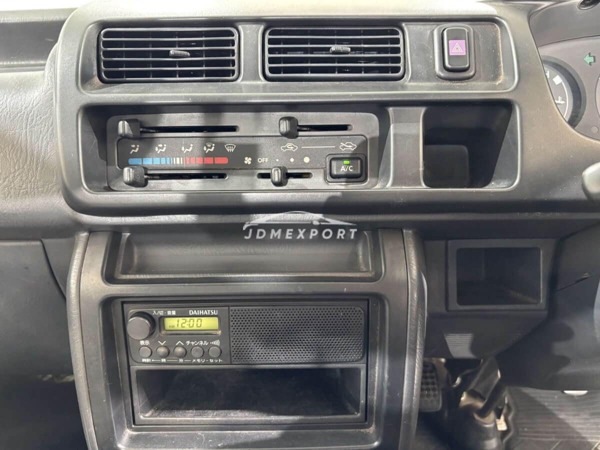 Daihatsu Hijet Truck 2001 thumbnail 18