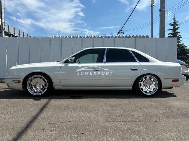 Nissan President 2000 thumbnail 17