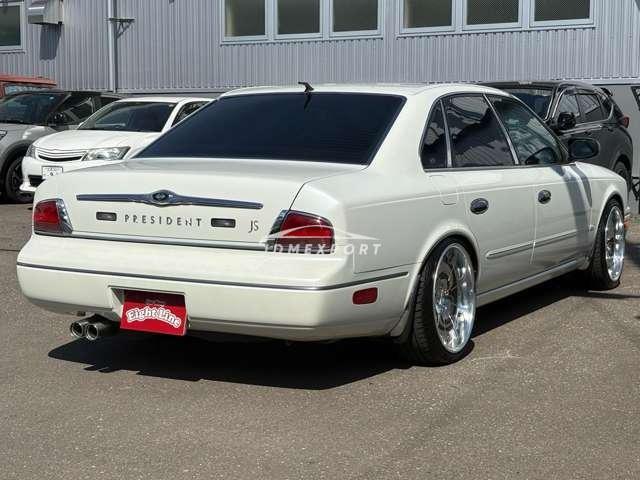 Nissan President 2000 thumbnail 14