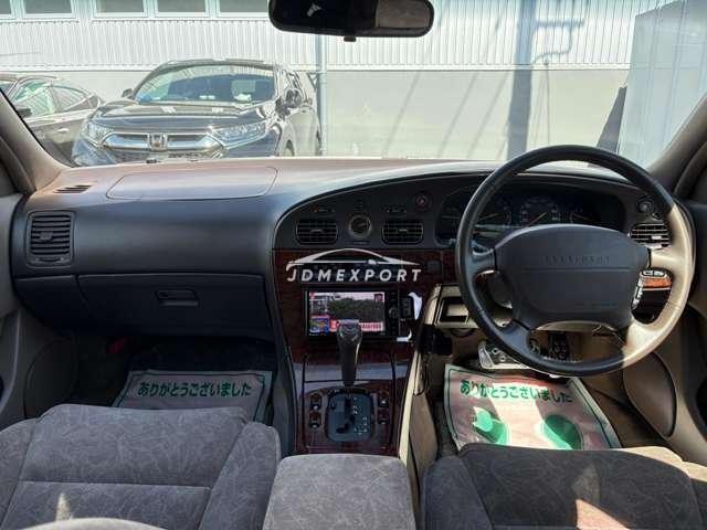 Nissan President 2000 thumbnail 6