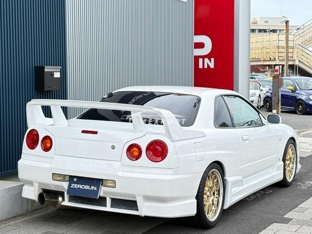 Nissan Skyline 1998 thumbnail 2