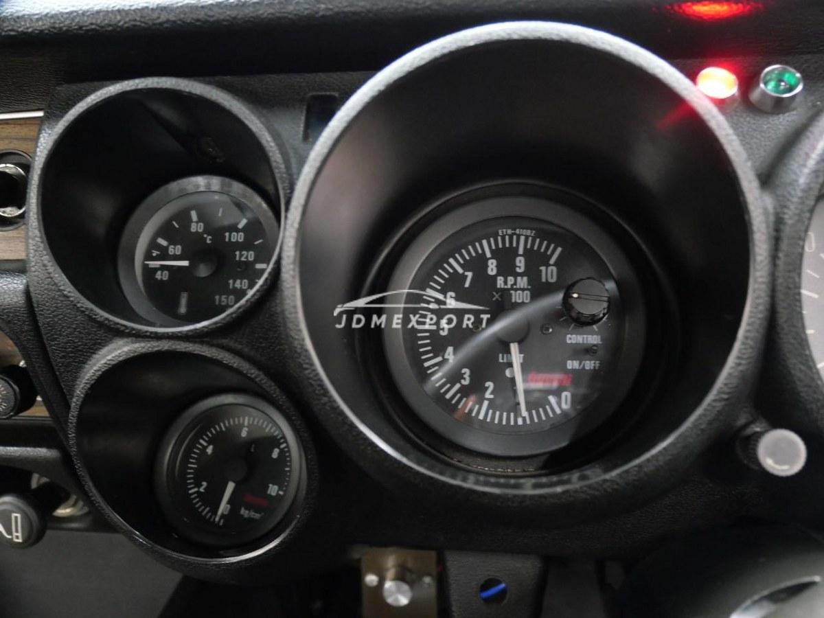 Nissan Skyline 1972 thumbnail 62