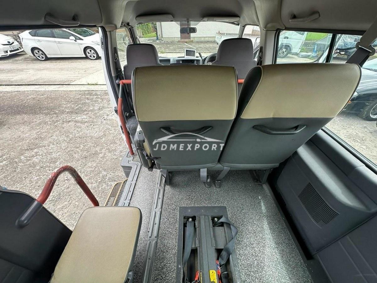 Nissan Caravan Bus 2002 thumbnail 21