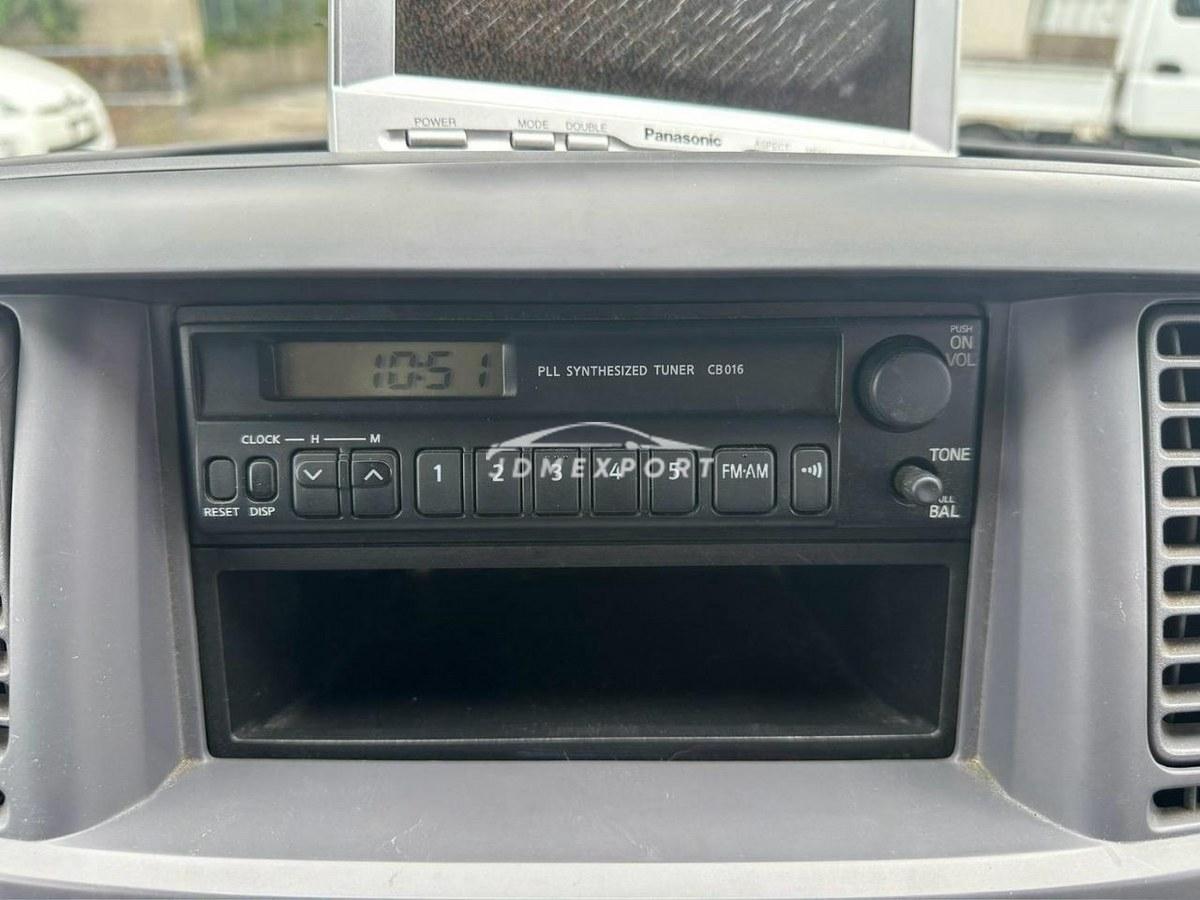 Nissan Caravan Bus 2002 thumbnail 30
