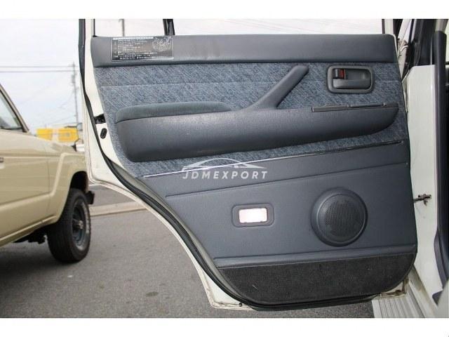 Toyota Land Cruiser Wagon 1995 thumbnail 17