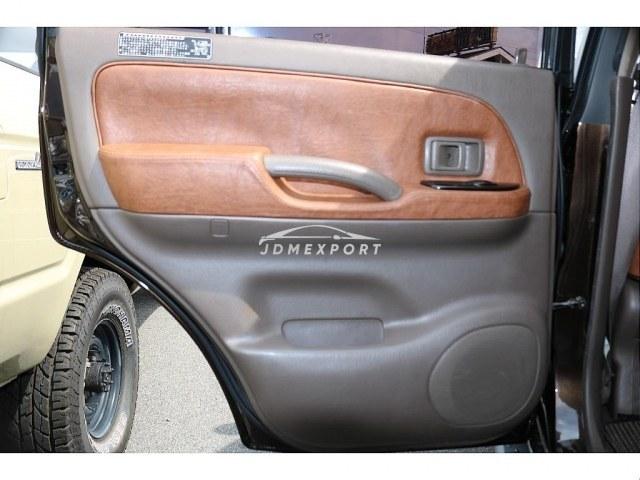 Toyota Land Cruiser Prado 2001 thumbnail 17
