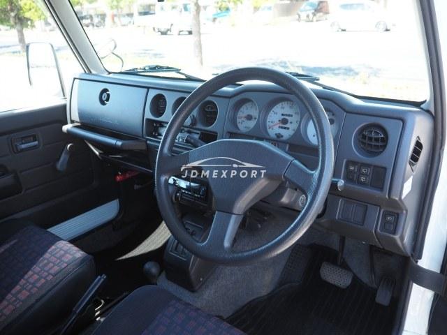 Suzuki Jimny 1996 thumbnail 3