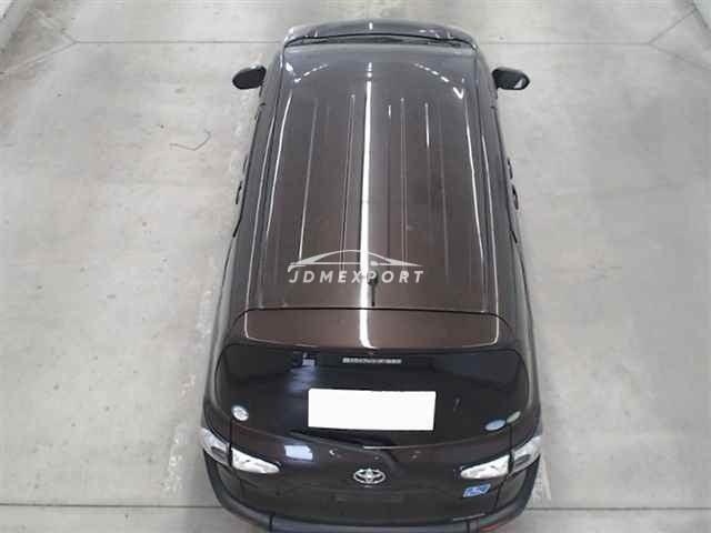 Toyota Sienta thumbnail 12