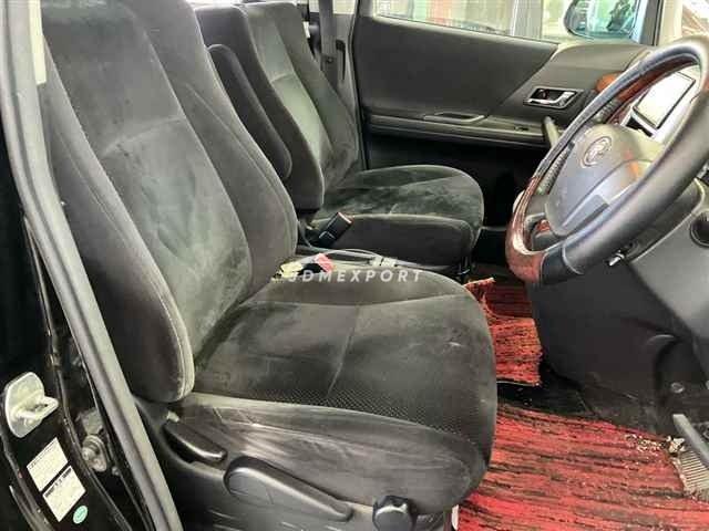 Toyota Vellfire thumbnail 8