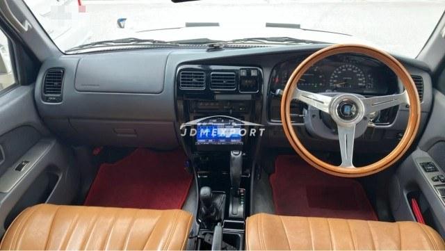 Toyota Hilux Surf 1998 thumbnail 3