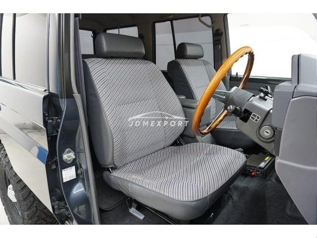 Toyota Land Cruiser 1992 thumbnail 7