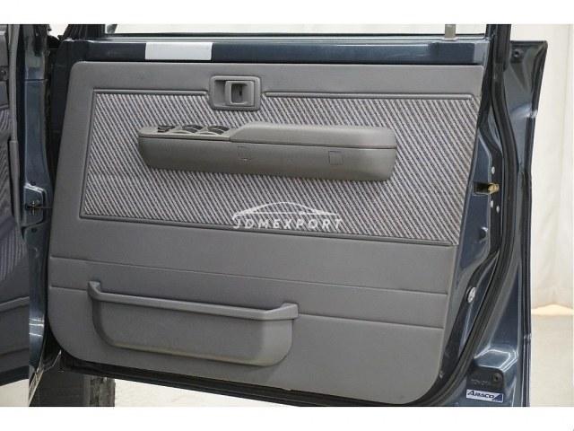 Toyota Land Cruiser 1992 thumbnail 12
