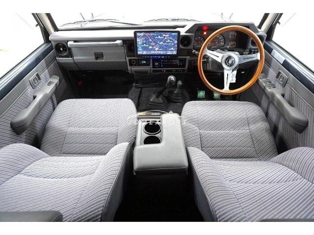 Toyota Land Cruiser 1992 thumbnail 3