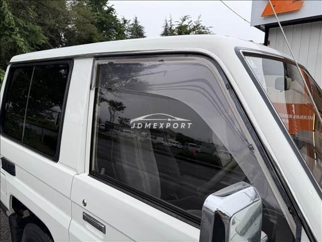Toyota Land Cruiser Prado 1990 thumbnail 30