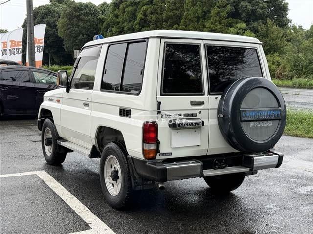 Toyota Land Cruiser Prado 1990 thumbnail 8