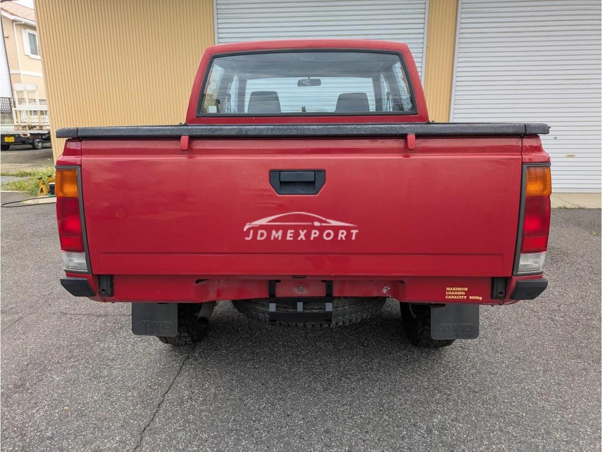 Nissan Datsun Pickup 1989 thumbnail 3