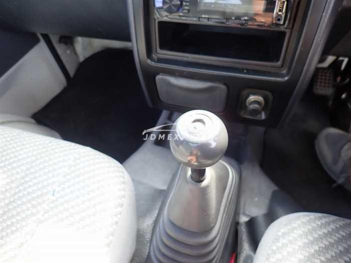Daihatsu Hijet Truck 2000 thumbnail 19
