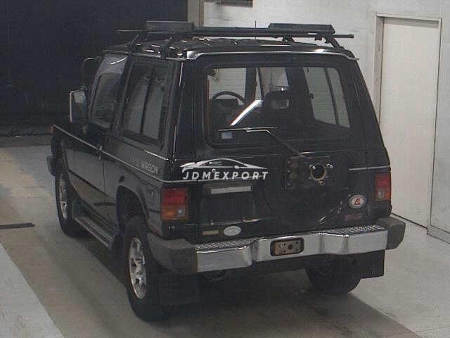 Mitsubishi Pajero 1988 thumbnail 2