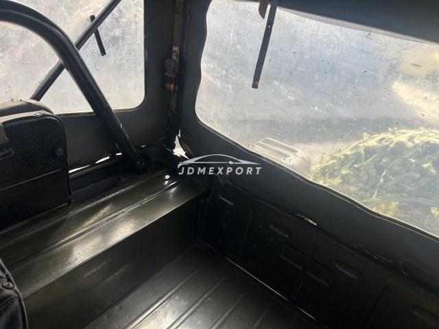 Mitsubishi Jeep 1986 thumbnail 13