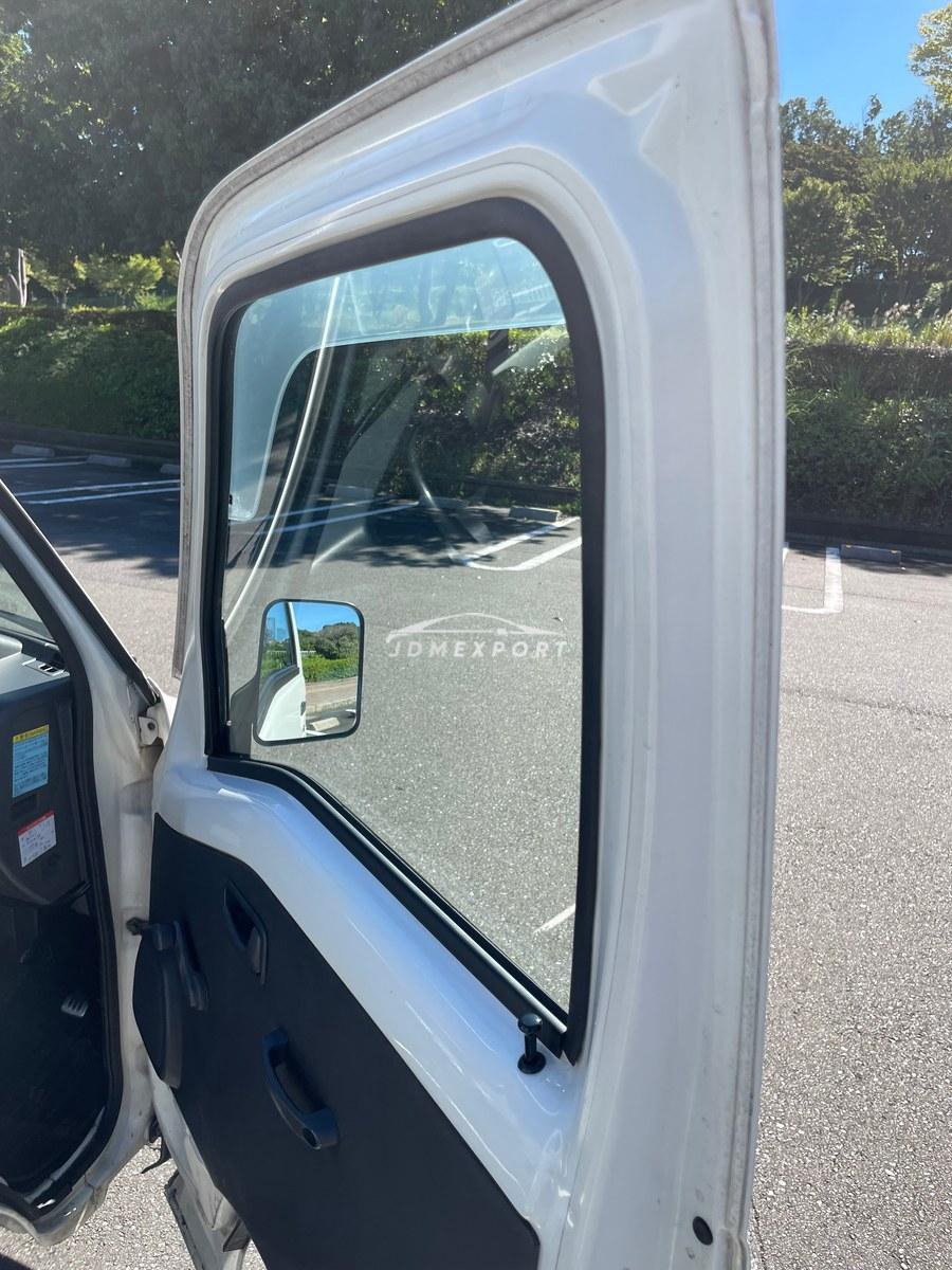 Subaru Sambar Van 2000 thumbnail 53