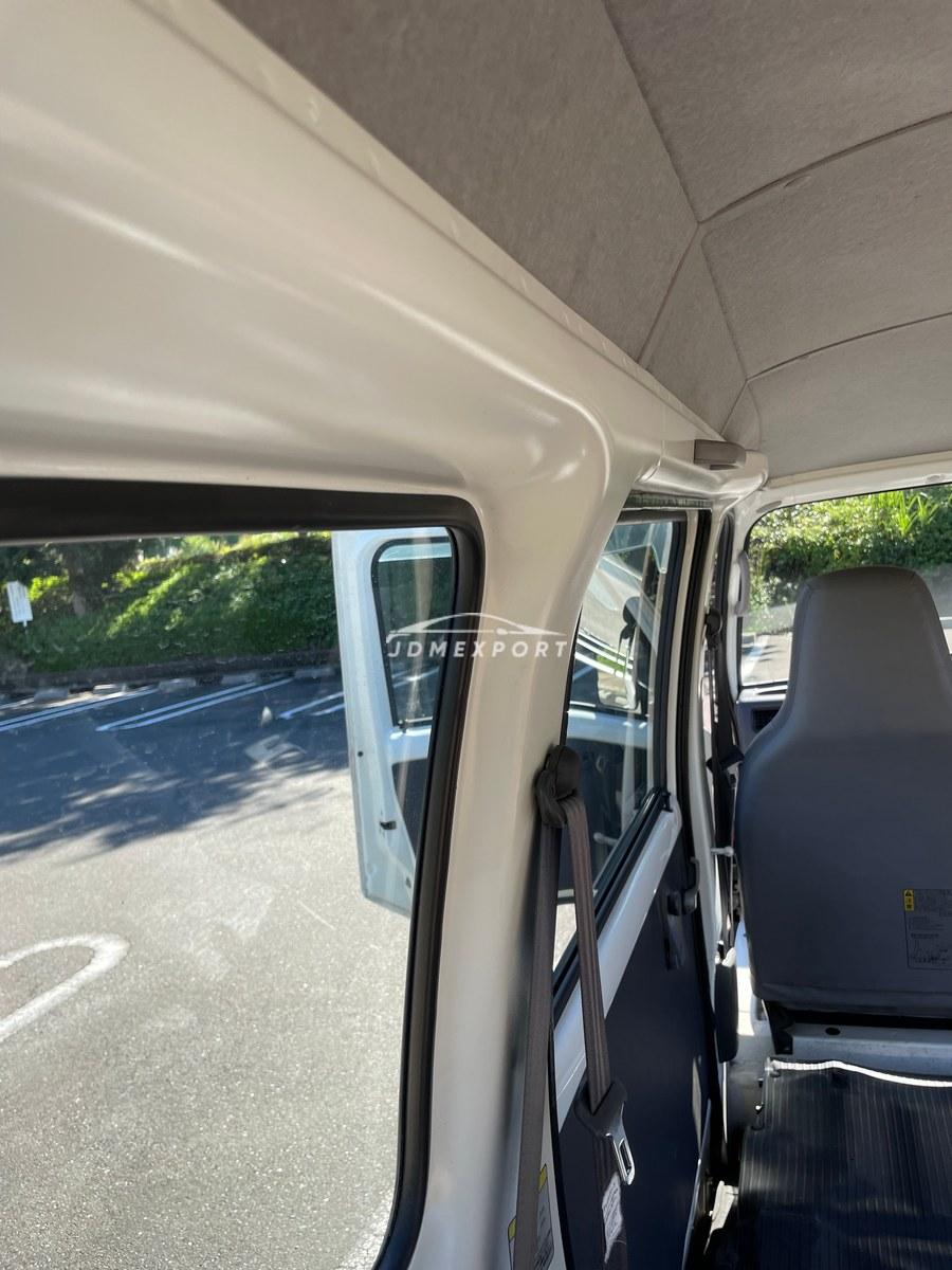 Subaru Sambar Van 2000 thumbnail 60