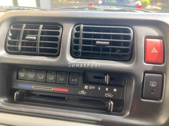 Suzuki Jimny 2001 thumbnail 10