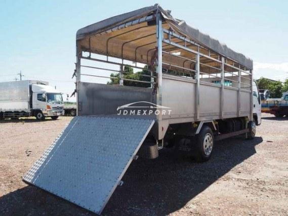Isuzu Elf Truck 2002 thumbnail 4