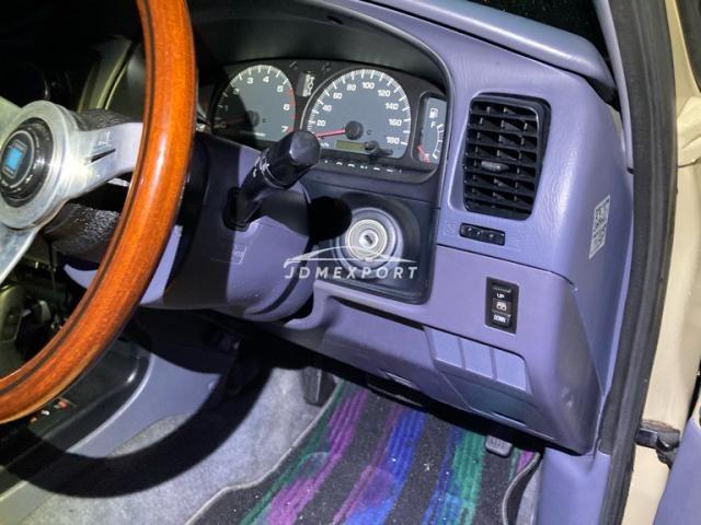 Toyota Hilux Surf 1999 thumbnail 16