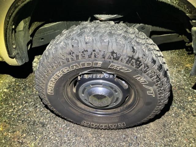 Toyota Hilux Surf 1999 thumbnail 4