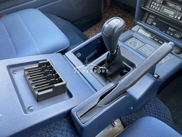 Nissan Largo 1987 thumbnail 16