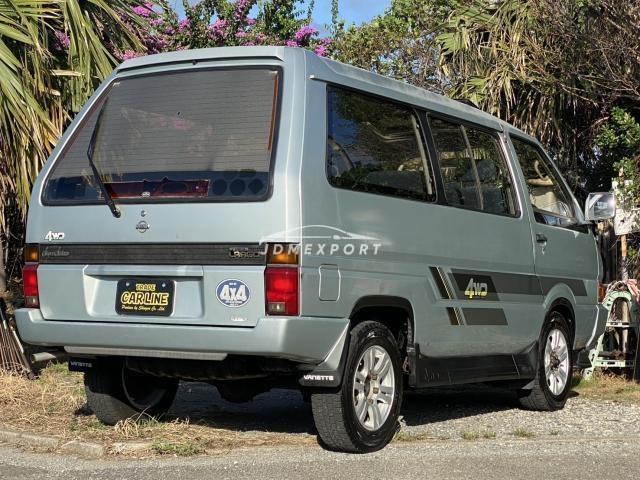 Nissan Largo 1987 thumbnail 2
